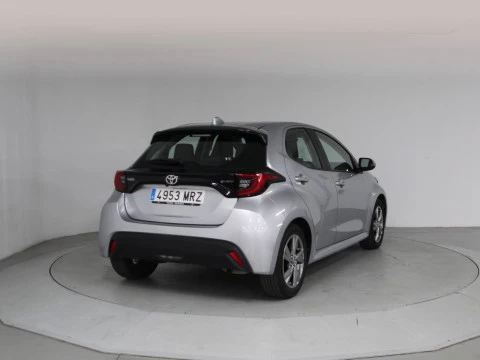 Toyota Yaris 1.5 120H Active Plus