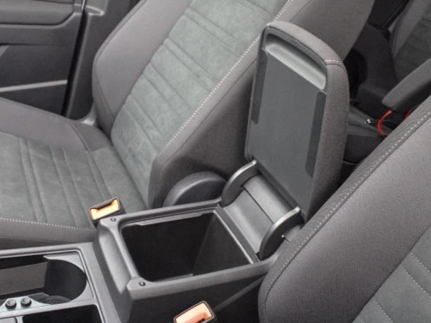 Volkswagen Touran R-LINE 2.0 TDI 150 CV DSG 7