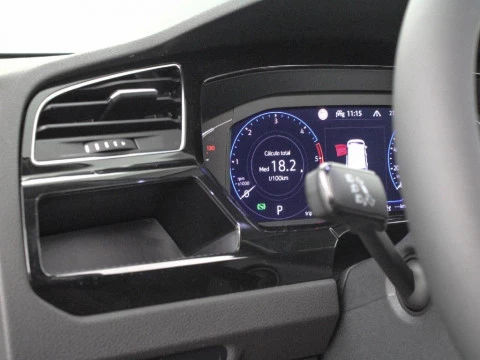 Volkswagen Touran R-LINE 2.0 TDI 150 CV DSG 7