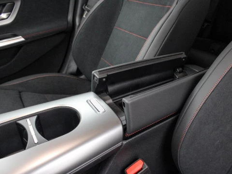 Mercedes-Benz CLA BEV 85KWH CLA 250+ AUTO 272 4P