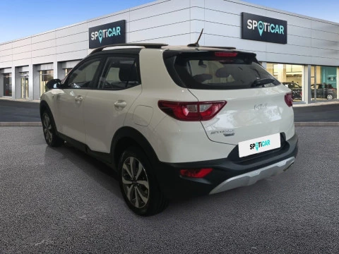 Kia Stonic 1.0 T-GDi 74kW (100CV) MHEV iMT Concept