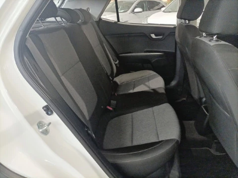 Kia Stonic 1.0 T-GDi 74kW (100CV) MHEV iMT Concept