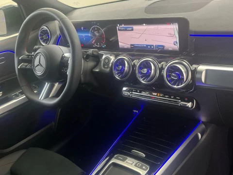 Mercedes-Benz GLB 200 d