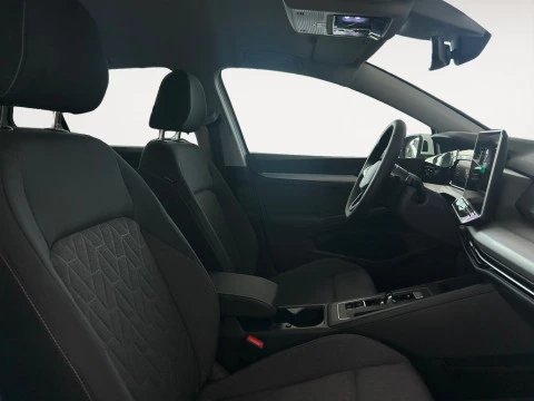 Volkswagen Golf Match 1.5 PHEV 110kW / 85kW DSG