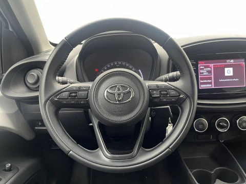 Toyota Aygo X Cross 1.0 VVT-I 72CV Play