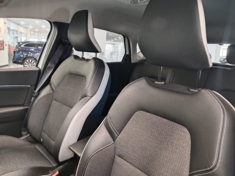 Renault Captur techno E-Tech híbrido 105 kW (145CV)