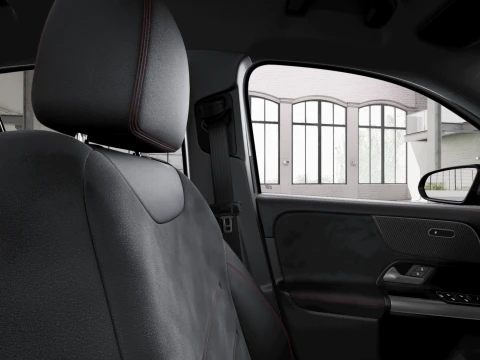 Mercedes-Benz GLA  200 d