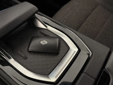 Renault Espace Techno E-Tech full hybrid 146kW