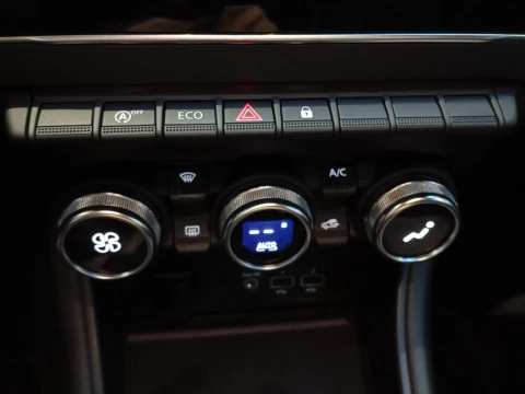 Renault Captur   TCe Zen + EDC 113kW