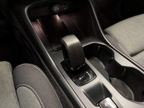 Volvo XC40 T2 Core Auto 95 kW (129 CV)