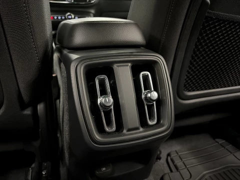 Volvo XC40 T2 Core Auto 95 kW (129 CV)