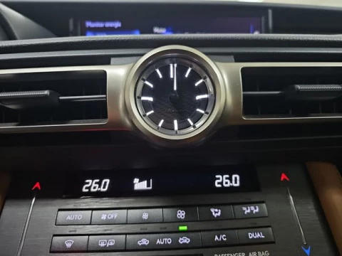 Lexus RC 2.5 300h Executive