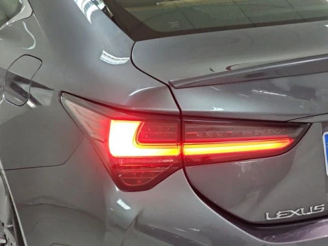 Lexus RC 2.5 300h Executive