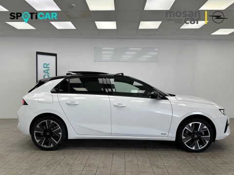 Opel Astra Electric 54kWh GS Auto