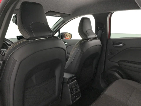 Renault Captur techno Eco-G 100cv (74 kW)