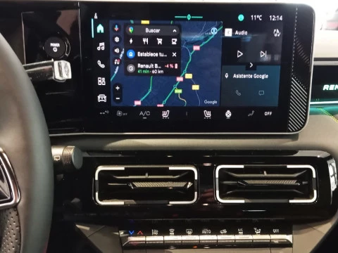 Renault R5 E-Tech  electrico  Iconic cinq autonomia confort 110 kW