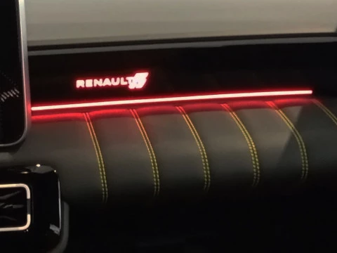 Renault R5 E-Tech  electrico  Iconic cinq autonomia confort 110 kW