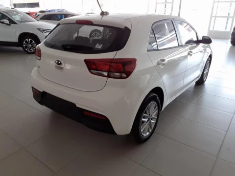 Kia Rio 1.2 DPI Concept (Pack Style) Eco-Dynamics