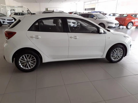 Kia Rio 1.2 DPI Concept (Pack Style) Eco-Dynamics