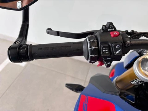 BMW Motorrad F 900 R Tourer / Luxury Tourer