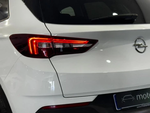 Opel Grandland X 1.5 CDTi Selective