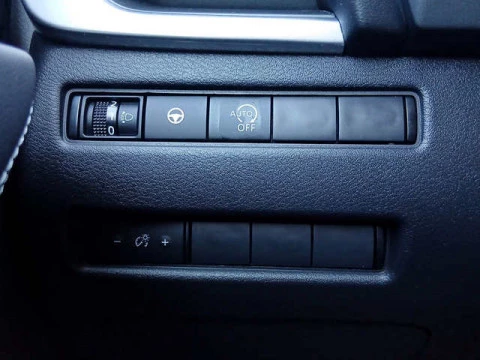 Nissan Qashqai DIG-T 140 mHEV N-Connecta 4x2 103 kW (140 CV)