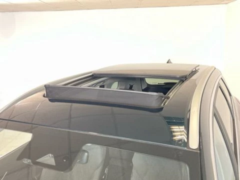 EBRO S800 1.6 TGDI Luxury 7 DCT