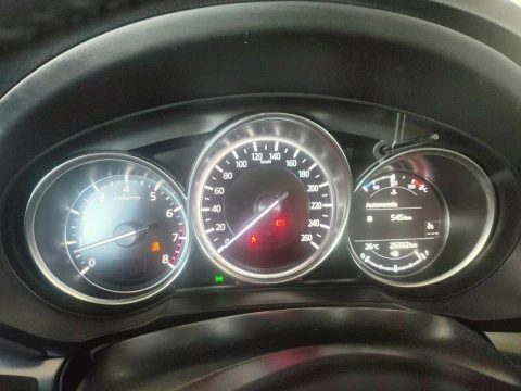 Mazda CX-5 e-SKY G MHEV 2.0 121kW Center-Line Plus