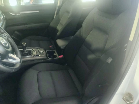 Mazda CX-5 e-SKY G MHEV 2.0 121kW Center-Line Plus