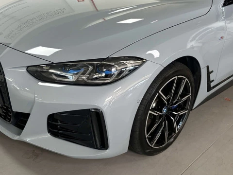 BMW i4 eDrive40 250 kW (340 CV)