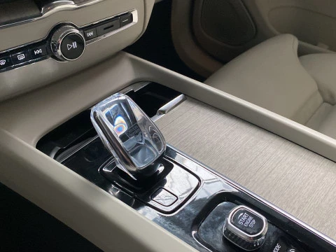 Volvo XC60 2.0 D B4 INSCRIPTION AUTO 4WD 5P