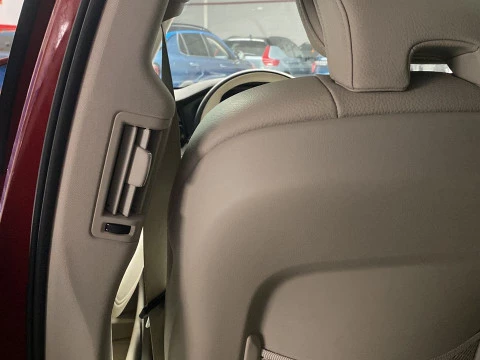 Volvo XC60 2.0 D B4 INSCRIPTION AUTO 4WD 5P