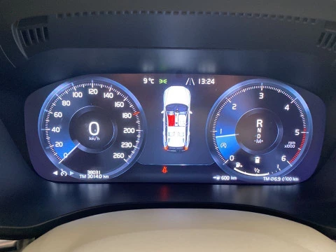 Volvo XC60 2.0 D B4 INSCRIPTION AUTO 4WD 5P