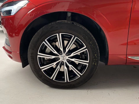 Volvo XC60 2.0 D B4 INSCRIPTION AUTO 4WD 5P