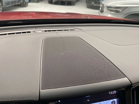 Volvo XC60 2.0 D B4 INSCRIPTION AUTO 4WD 5P