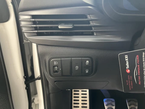 Hyundai Bayon 1.0 TGDI 74kW (100CV) 48V Maxx