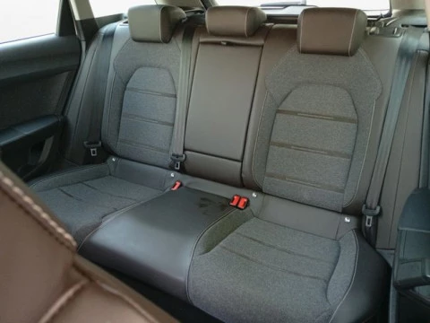 Seat Nuevo León SP 1.4 e-Hybrid DSG S&S Xcellence Go L