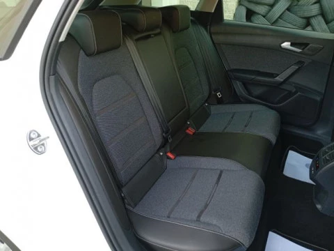 Seat Nuevo León SP 1.4 e-Hybrid DSG S&S Xcellence Go L
