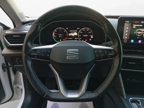 Seat Nuevo León SP 1.4 e-Hybrid DSG S&S Xcellence Go L