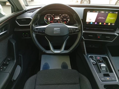 Seat Nuevo León SP 1.4 e-Hybrid DSG S&S Xcellence Go L