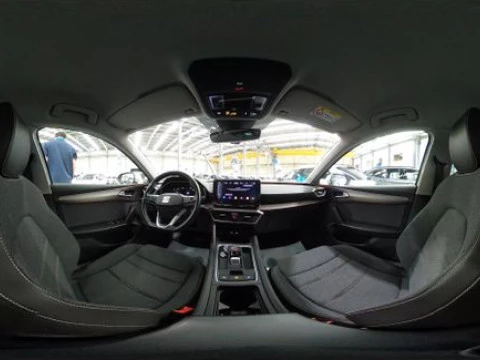Seat Nuevo León SP 1.4 e-Hybrid DSG S&S Xcellence Go L