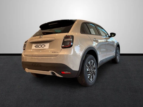 Fiat 600 600e Pop 54kwh 115kw (156cv)
