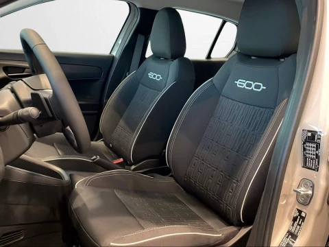 Fiat 600 600e Pop 54kwh 115kw (156cv)