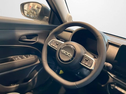 Fiat 600 600e Pop 54kwh 115kw (156cv)