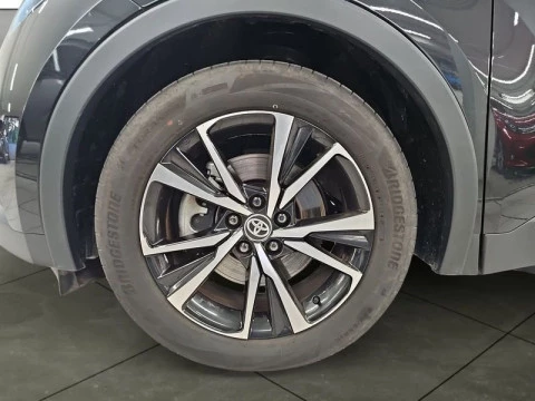 Toyota C-HR 2.0 220PH Advance