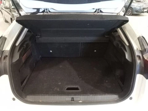 Citroën C4 BlueHDi 130 S&S EAT8 Feel Pack