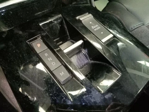 Citroën C4 BlueHDi 130 S&S EAT8 Feel Pack