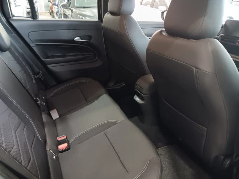 Jeep Avenger 1.2 G 74KW ALTITUDE 5P