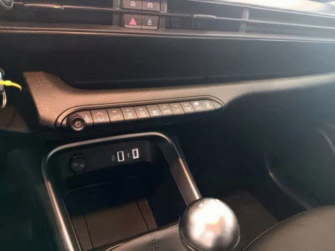 Jeep Avenger 1.2 G 74KW ALTITUDE 5P