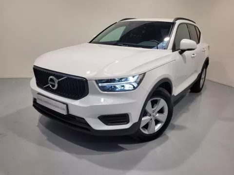 Volvo XC40 T3 1.5 156 CV Volvo XC40 T3 1.5 156 CV